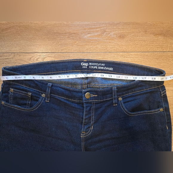 GAP Dark Wash Blue Boot Cut Jeans Denim SZ 16 / 33R - Picture 5 of 9